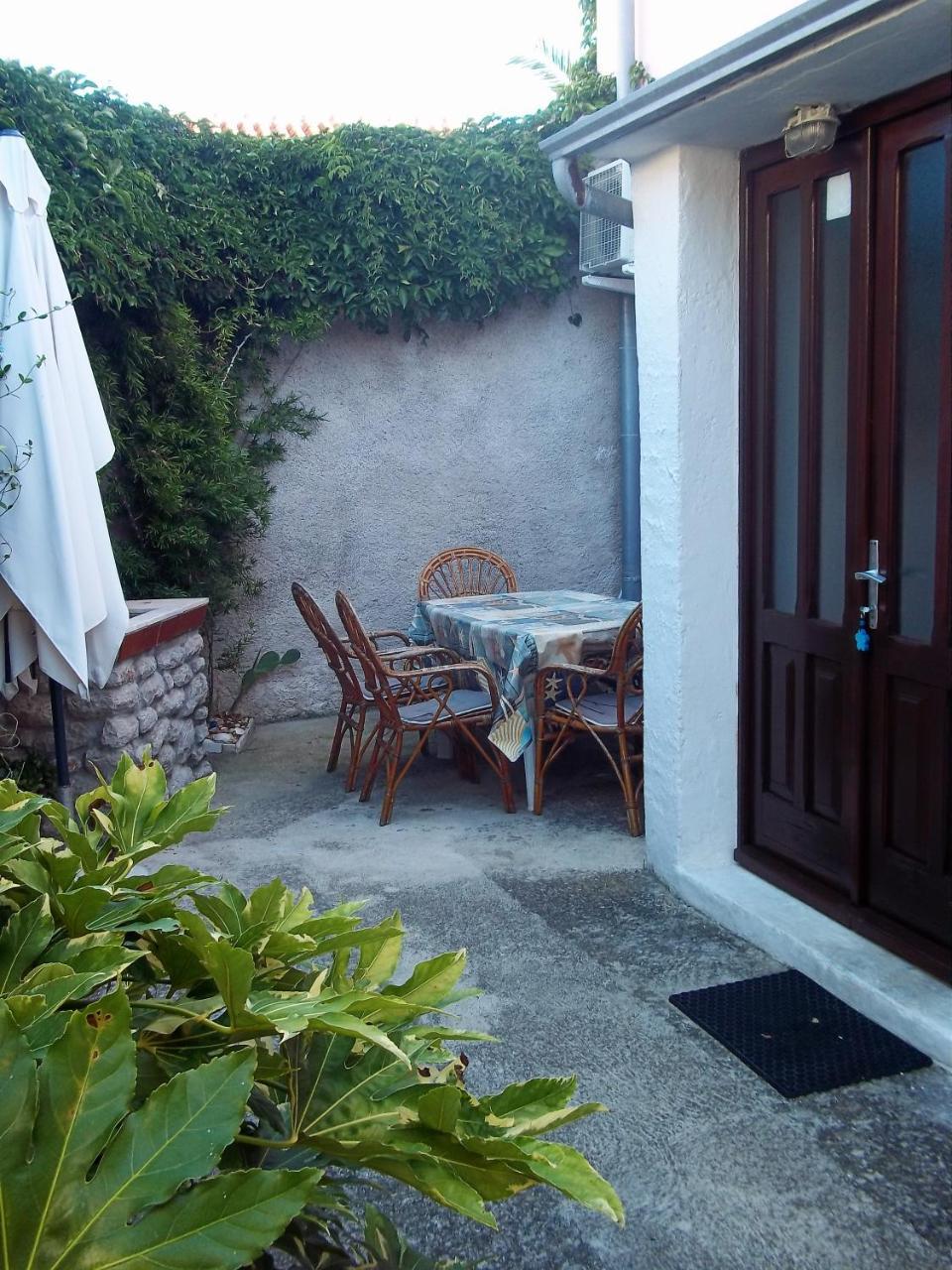 Apartments Anita Veli Lošinj المظهر الخارجي الصورة